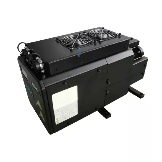 Интегриран серво мотор с драйвер